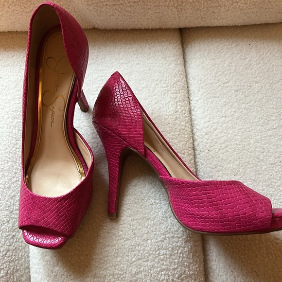 Jessica Simpson Pink Heels Size 7.5 - Picture 3 of 5